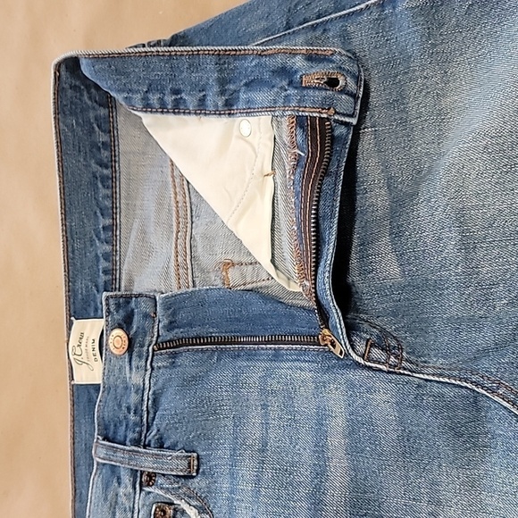 J Crew Denim Mini Skirt, Zipper Fly w/ Button Closure. Size 27, Exc. Used Cond. - Picture 8 of 9